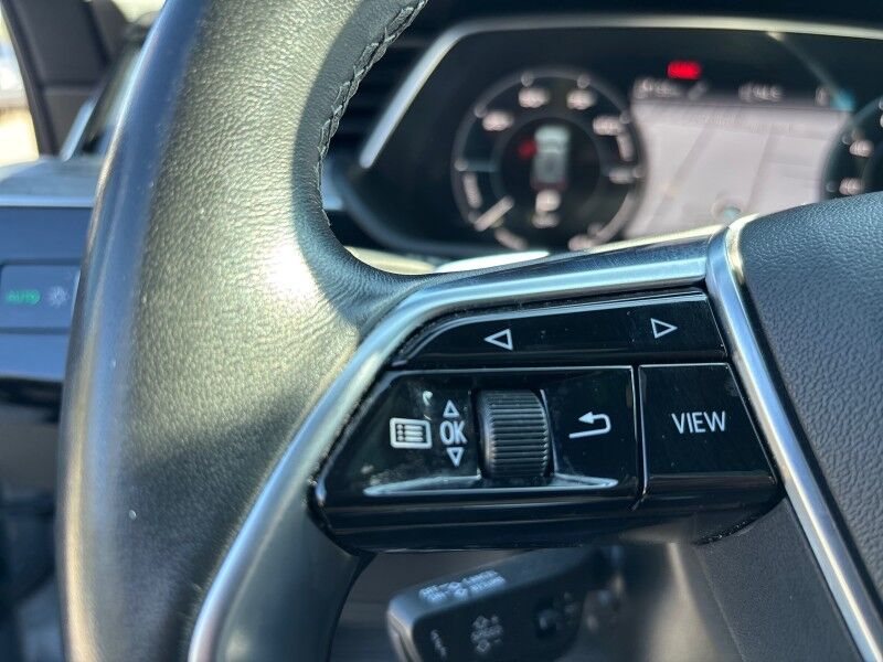 2022 Audi e-tron Premium Plus w/BLACK OPTIC PKG. Seffner FL