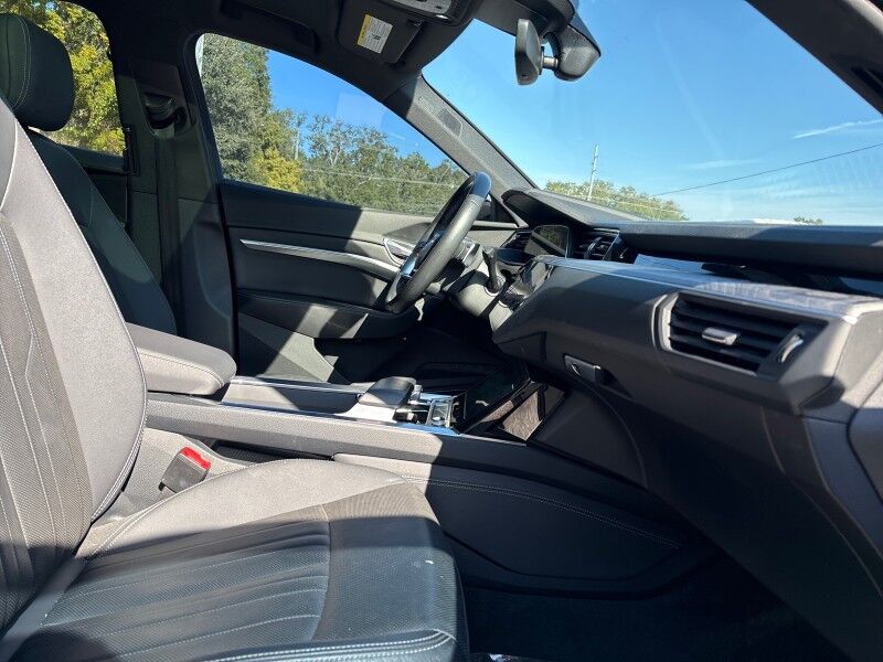 2022 Audi e-tron Premium Plus w/BLACK OPTIC PKG. Seffner FL