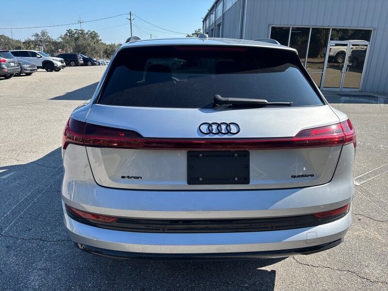 2022 Audi e-tron Premium Plus w/BLACK OPTIC PKG. Seffner FL