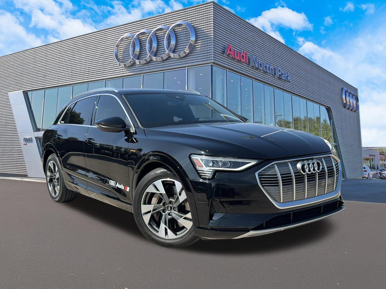 2022 Audi e-tron Premium