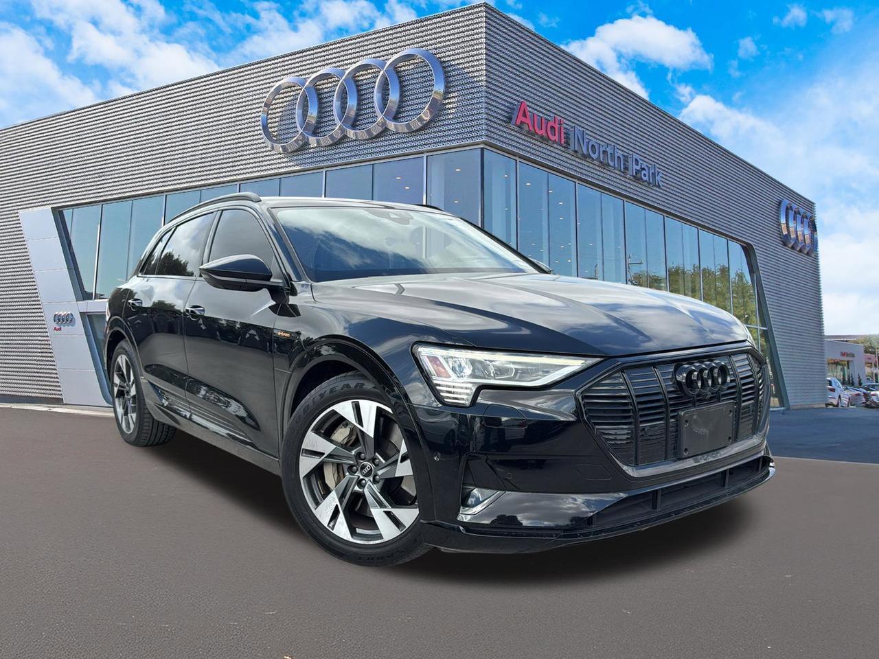 2022 Audi e-tron Premium