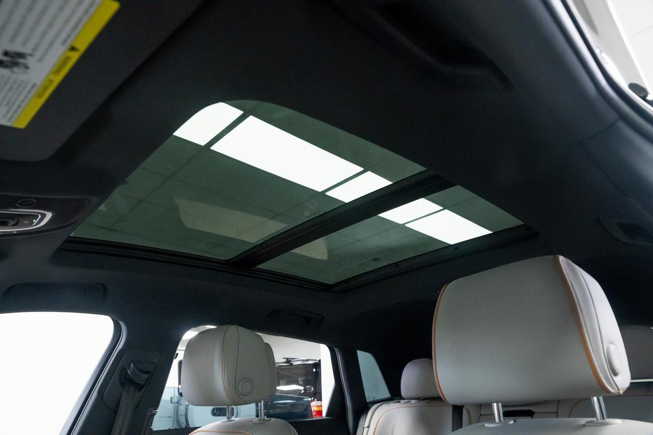 2022 Audi e-tron Prestige 1 Owner Vented Seats Black Optic Exterior Package Portland OR