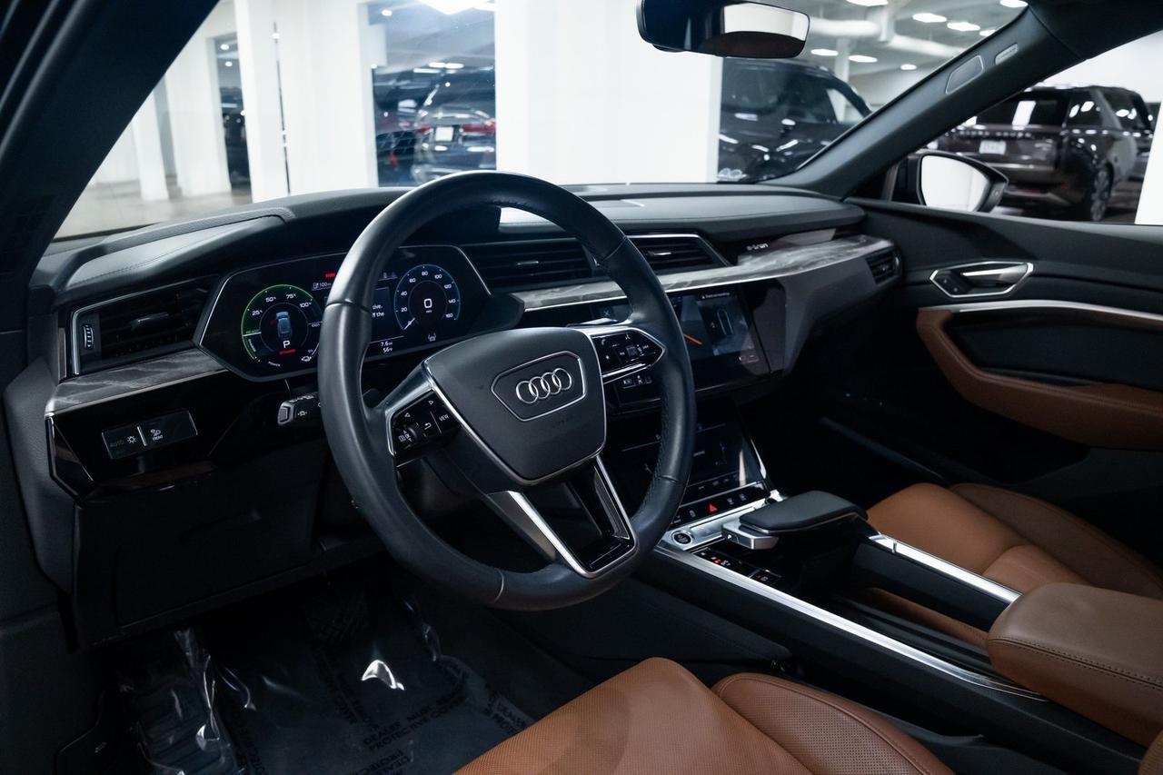 2022 Audi e-tron Prestige 1 Owner Vented Seats Chronos Package Portland OR
