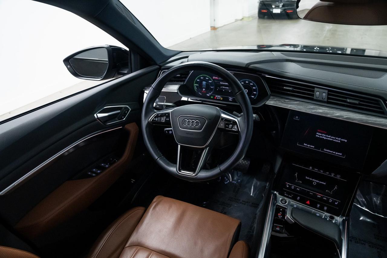 2022 Audi e-tron Prestige 1 Owner Vented Seats Chronos Package Portland OR