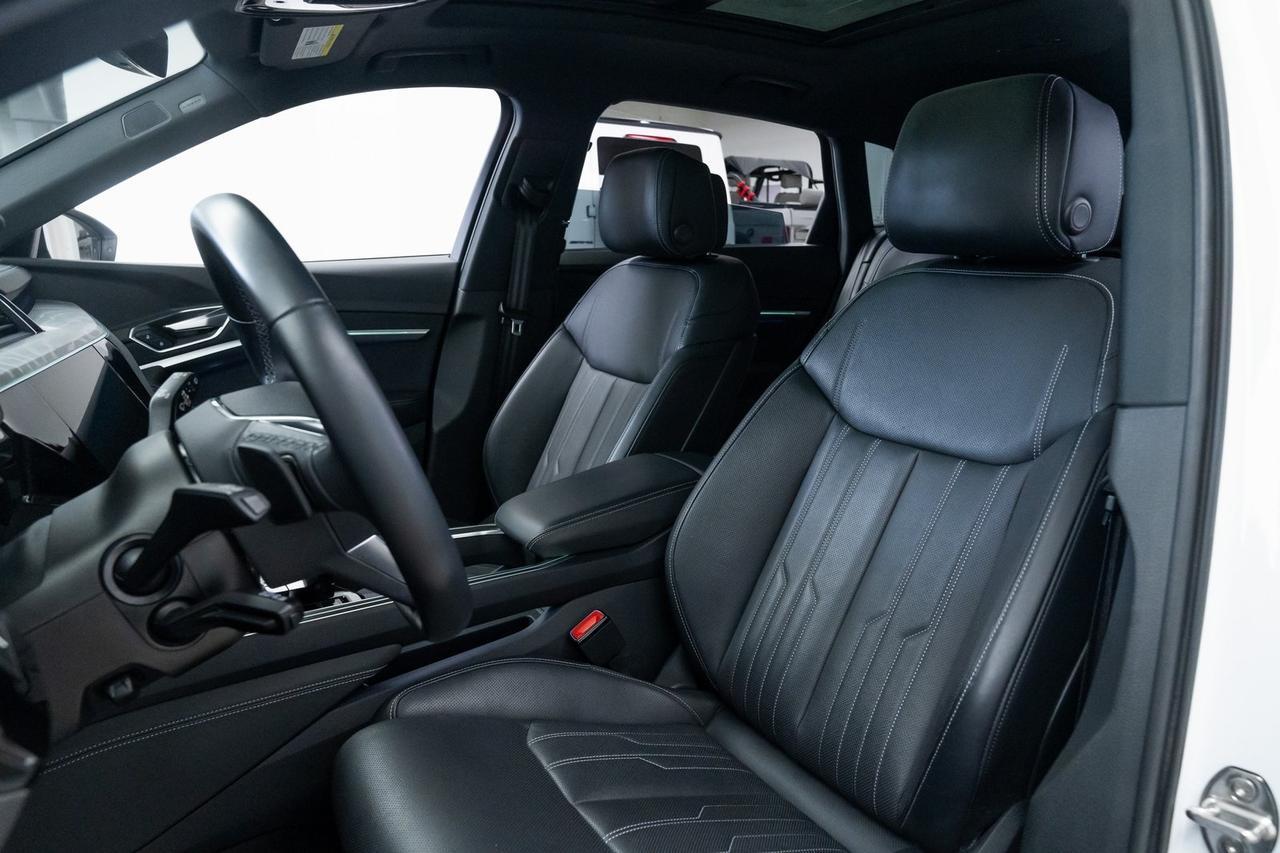 2022 Audi e-tron Prestige quattro 1 Owner Chronos Edition Massage Seats Portland OR
