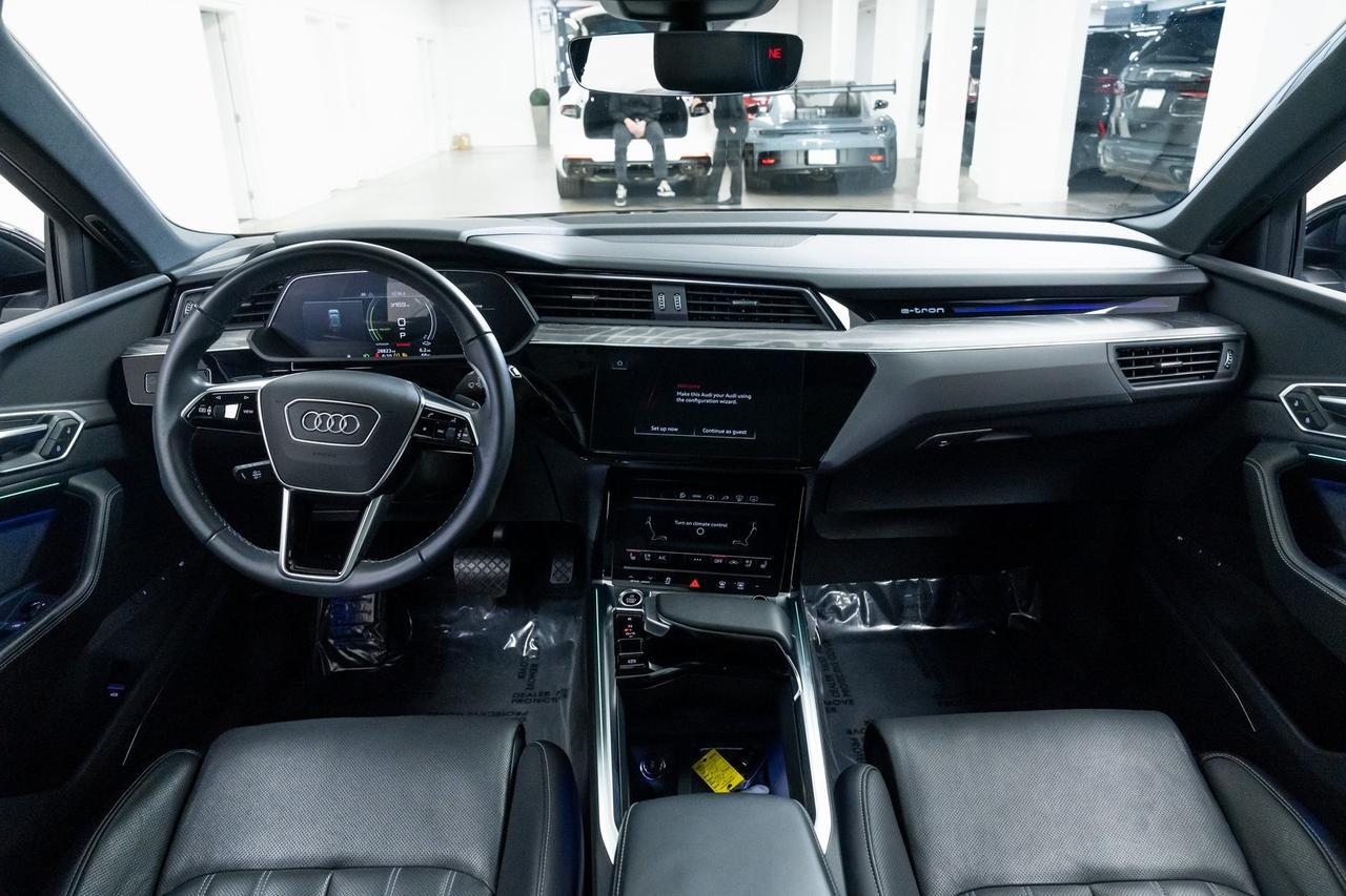 2022 Audi e-tron Prestige quattro 1 Owner Chronos Edition Massage Seats Portland OR