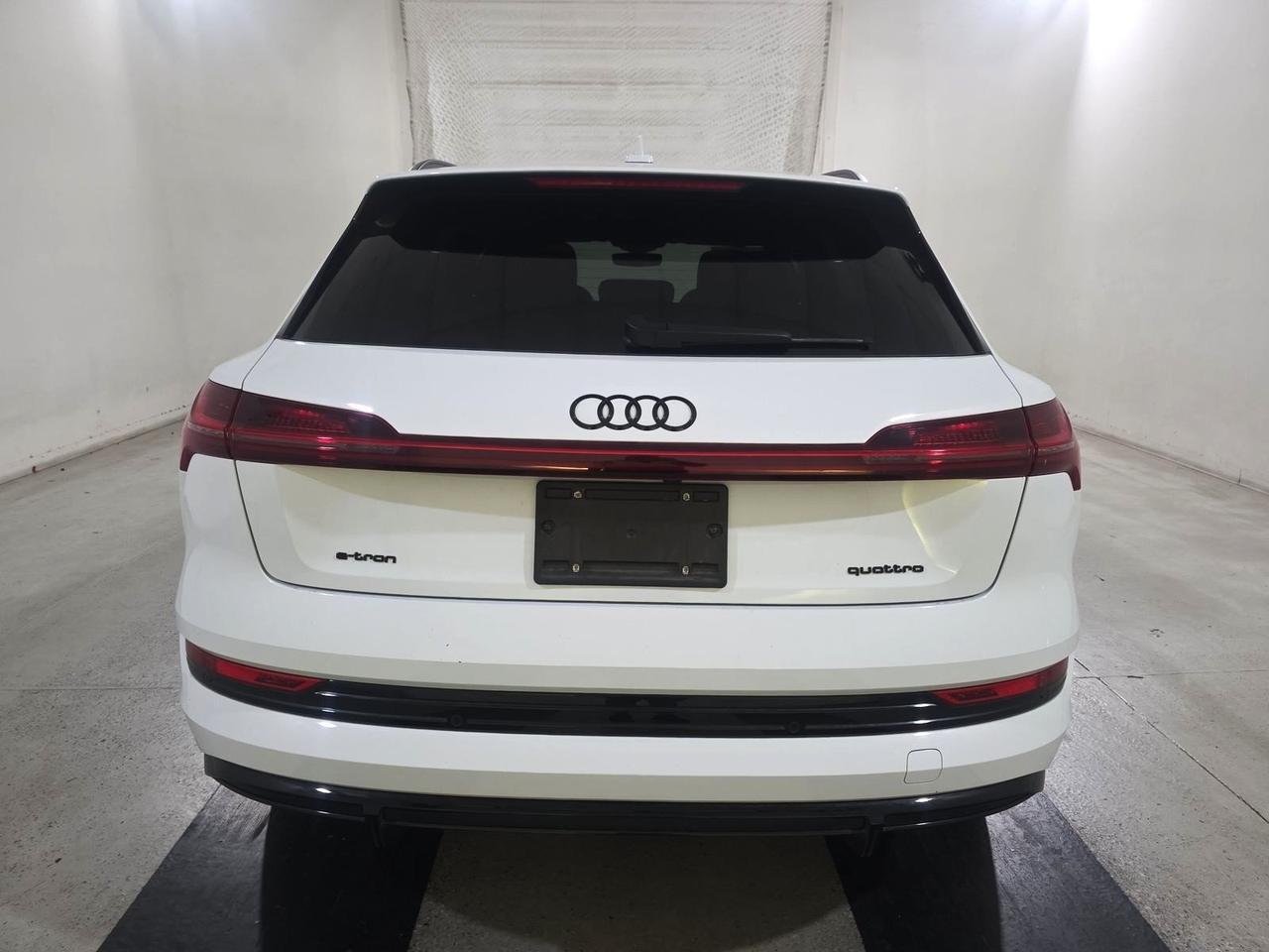 2022 Audi e-tron Prestige quattro Chronos Edition Massage Seats Portland OR