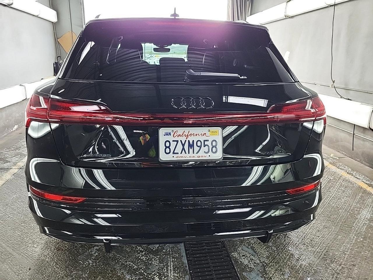 2022 Audi e-tron Prestige quattro Chronos Massage Seats Head-Up Display Portland OR