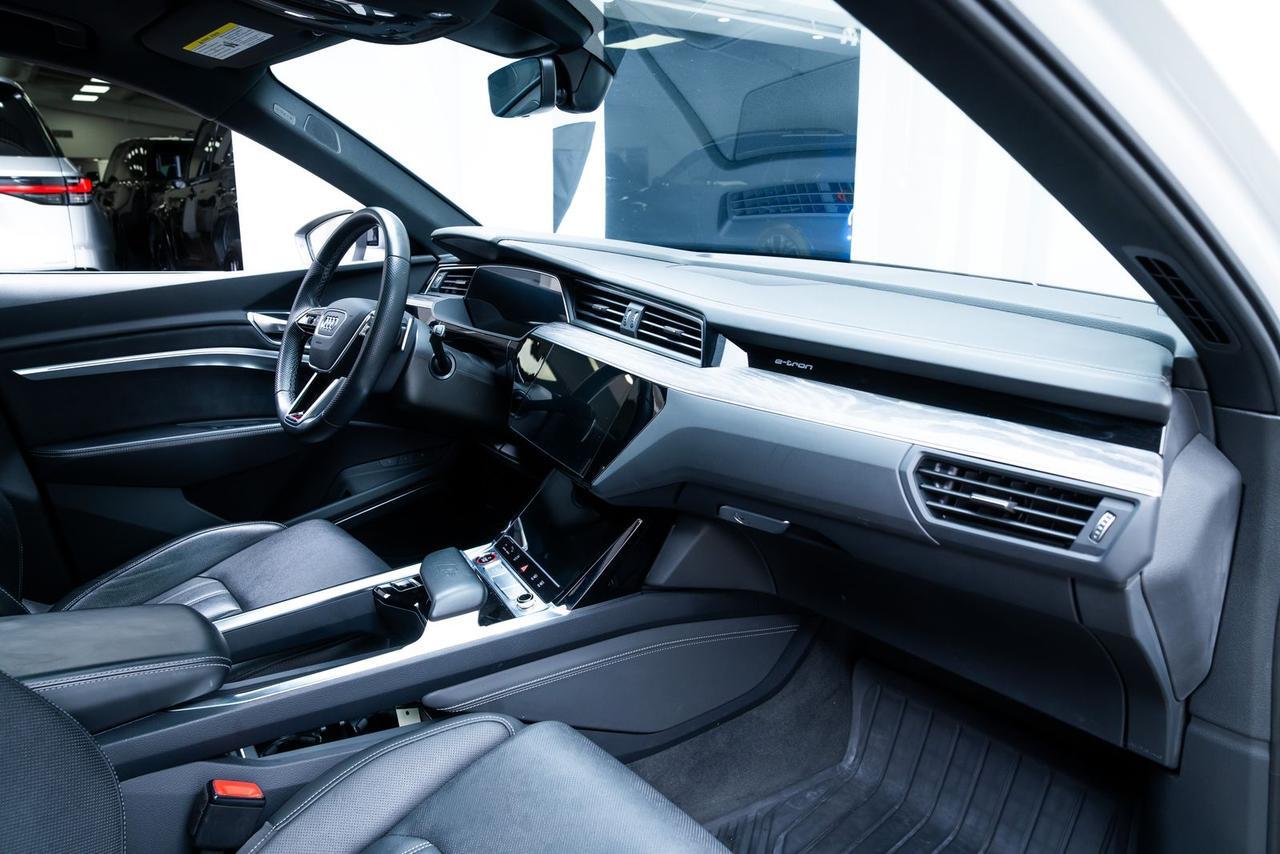 2022 Audi e-tron S Premium Plus 1-Owner Vented Massage Seats Portland OR