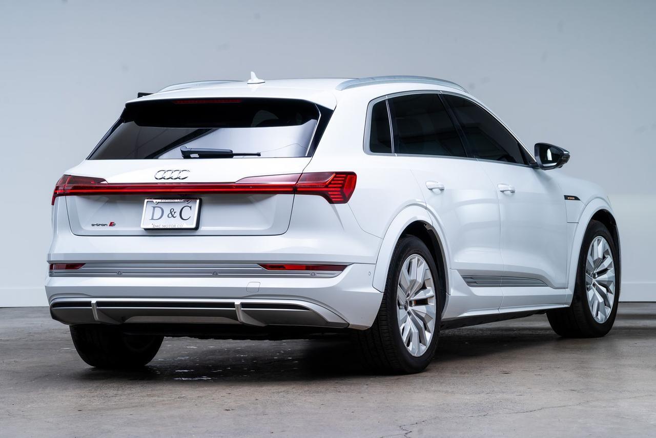 2022 Audi e-tron S Premium Plus 1-Owner Vented Massage Seats Portland OR