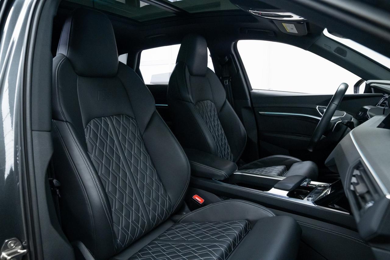 2022 Audi e-tron S Prestige 1 Owner Heated Seats Black Optic Package Portland OR