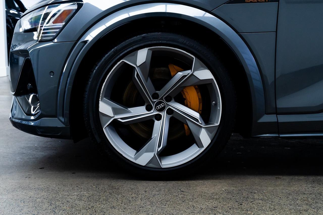 2022 Audi e-tron S Prestige 1 Owner Heated Seats Black Optic Package Portland OR