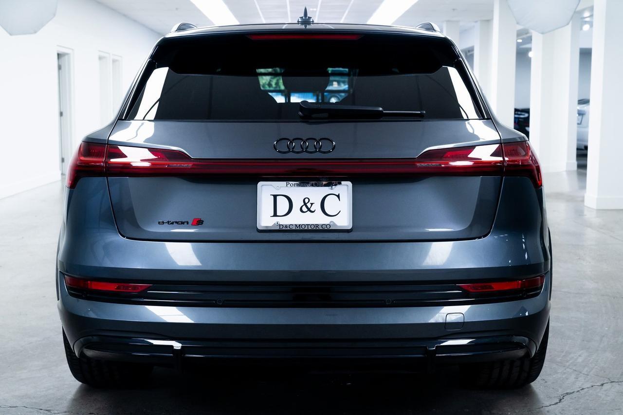 2022 Audi e-tron S Prestige 1 Owner Heated Seats Black Optic Package Portland OR