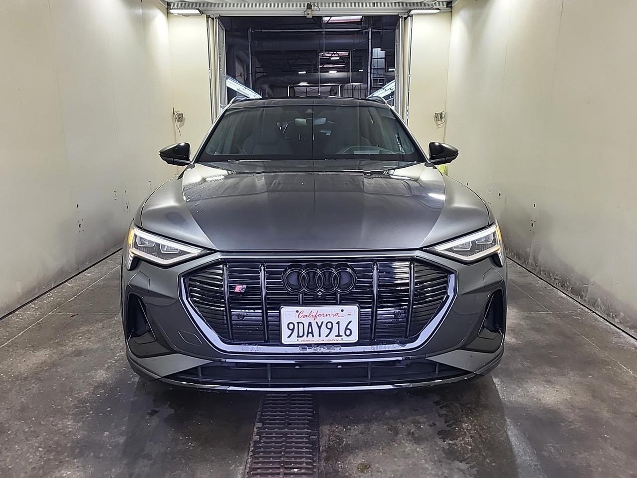 2022 Audi e-tron S Prestige quattro WA1VCBGE7NB039166 Portland OR