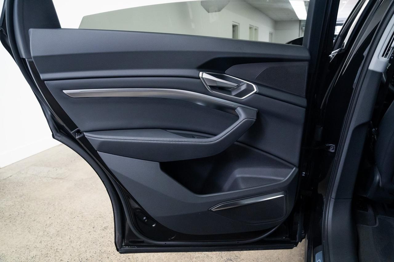 2022 Audi e-tron Sportback S line Premium Plus Adaptive Cruise Bang &amp; Olufsen Sound Portland OR