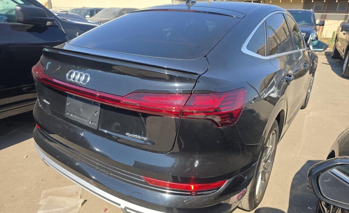 2022 Audi e-tron Sportback S line Premium Plus Adaptive Cruise Vented Seats quattro Portland OR