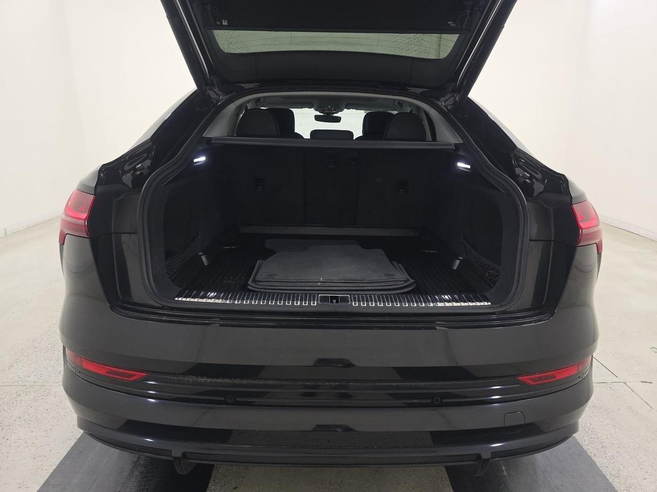 2022 Audi e-tron Sportback S line Premium Plus quattro Adaptive Cruise Bang &amp; Olufsen Sound Portland OR