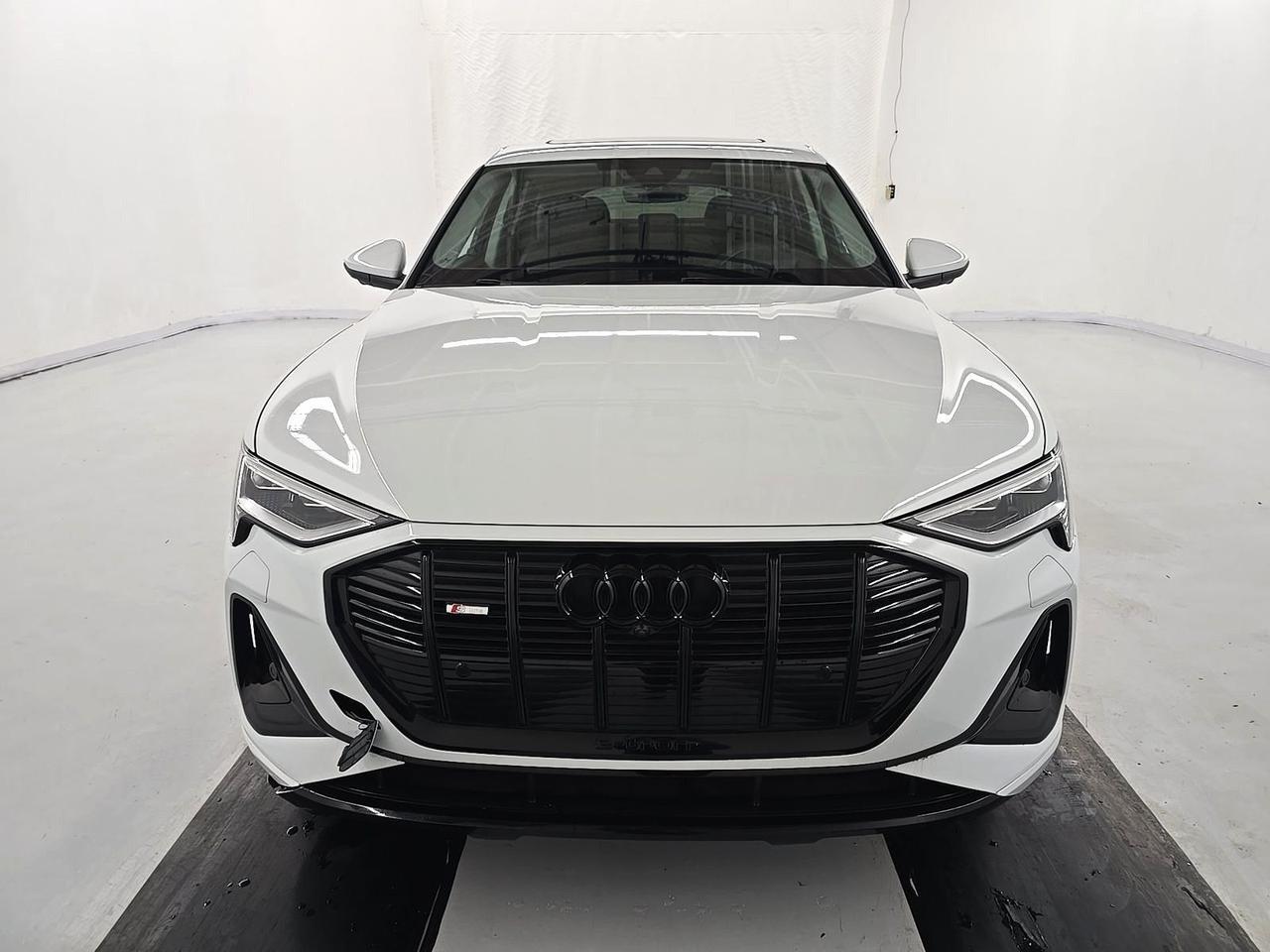 2022 Audi e-tron Sportback S line Prestige quattro Bang &amp; Olufsen Sound Head-Up Display Portland OR