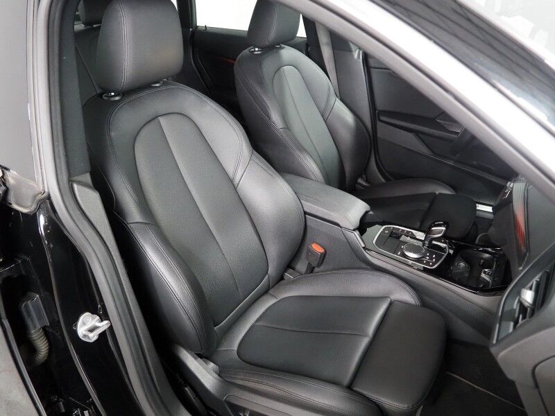 2022 BMW 228i Gran Coupe *NAVIGATION, LIVE COCKPIT PRO, SAFETY ALERTS, BACKUP-CAMERA, PANORAMA MOONROOF, HEATED SEATS/STEERING, COMFORT ACCESS, 18 INCH WHEELS, ANDROID & APPLE