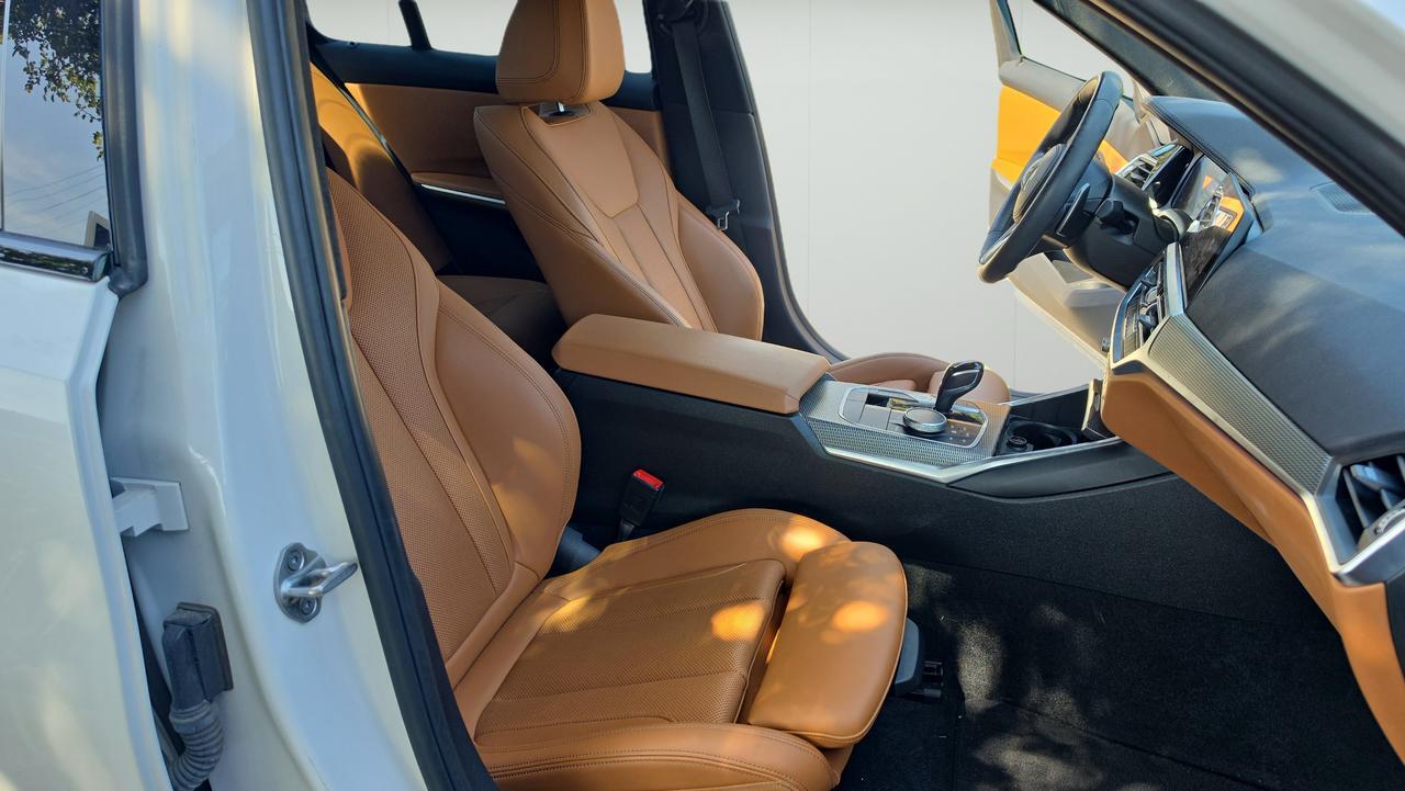2022 BMW 3 Series 330i