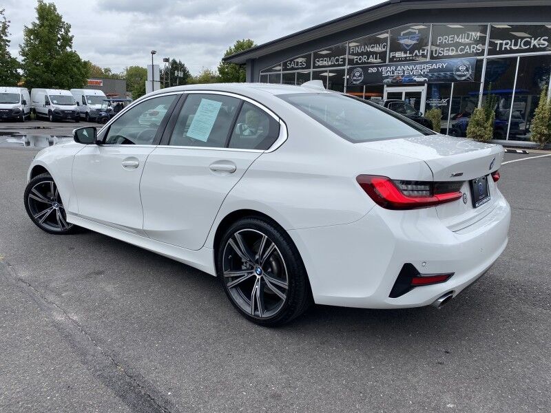 2022 BMW 3 Series 330i xDrive