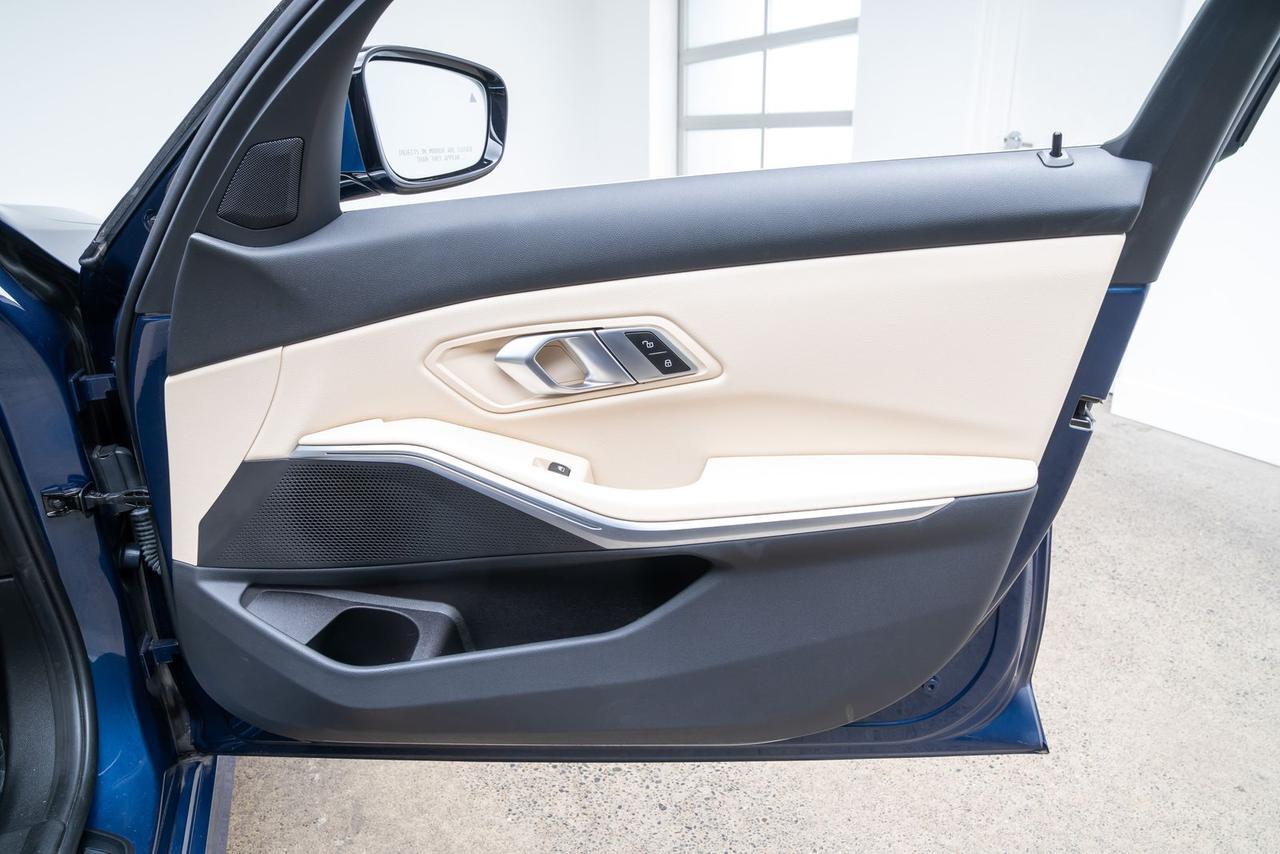 2022 BMW 3 Series 330i xDrive Driving Assistance Package Portland OR
