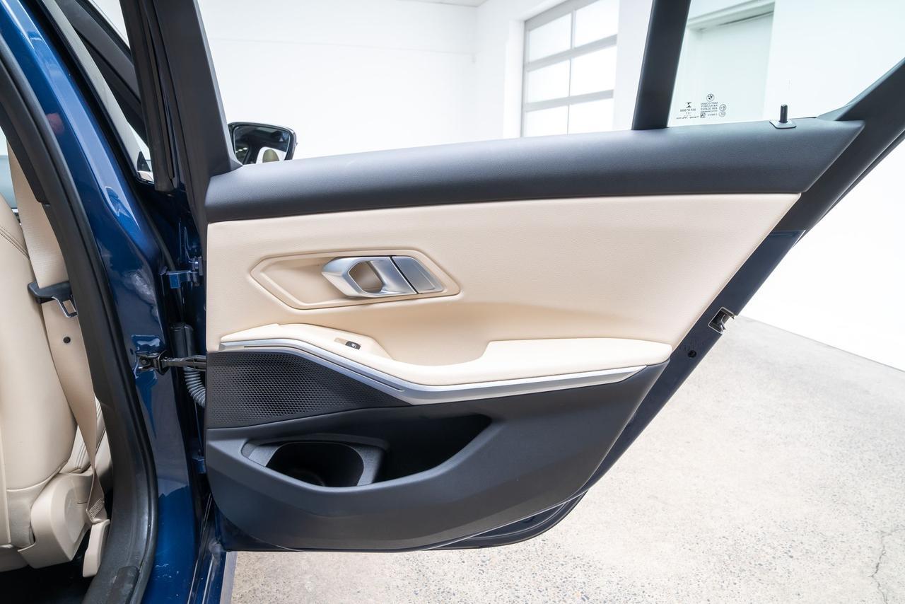 2022 BMW 3 Series 330i xDrive Driving Assistance Package Portland OR