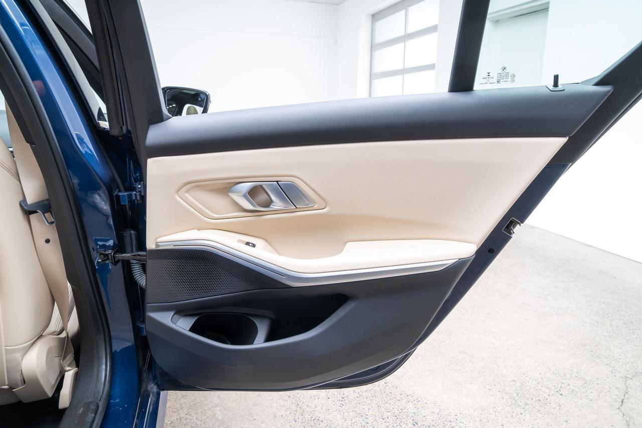 2022 BMW 3 Series 330i xDrive Driving Assistance Package Portland OR