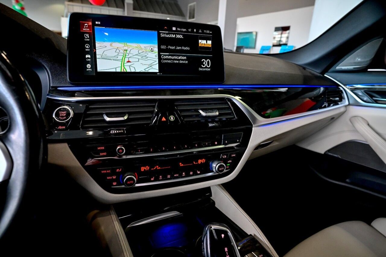 2022 BMW 5 Series 530i xDrive, M-Sport, Head-Up Display, Remote Start Springfield NJ