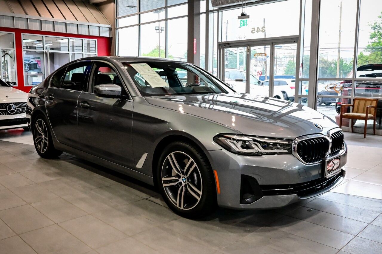 2022 Bmw 530i xDrive photo 2