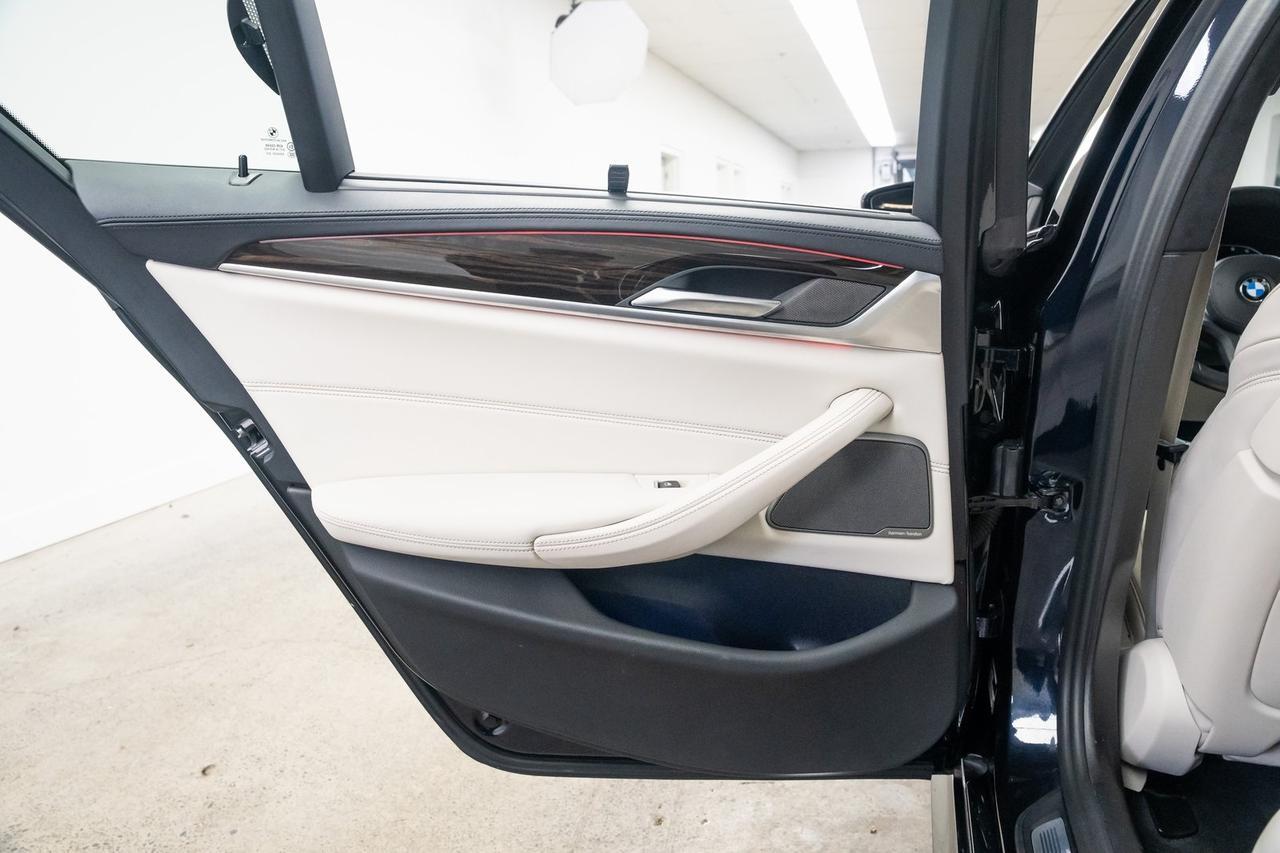 2022 BMW 5 Series M550i xDrive 1 Owner Executive Package Harman/Kardon Audio Portland OR