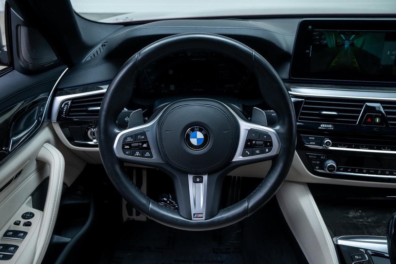 2022 BMW 5 Series M550i xDrive 1 Owner / Premium Package / Parking Assist Package Portland OR