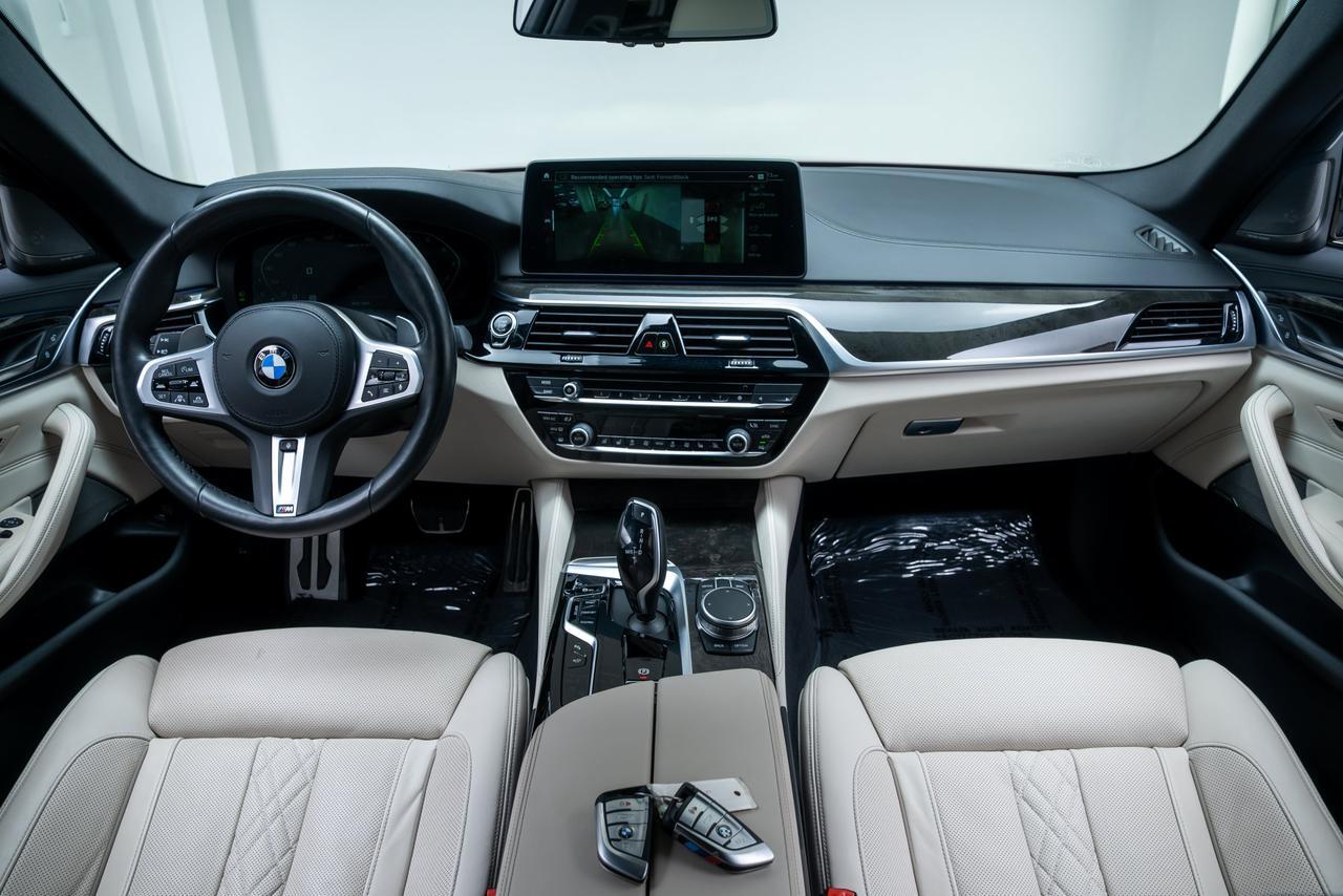 2022 BMW 5 Series M550i xDrive 1 Owner / Premium Package / Parking Assist Package Portland OR