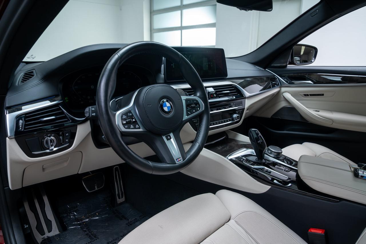 2022 BMW 5 Series M550i xDrive 1 Owner / Premium Package / Parking Assist Package Portland OR