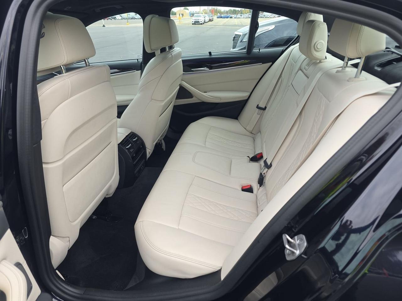 2022 BMW 5 Series M550i xDrive Adaptive Suspension Head-Up Display Portland OR