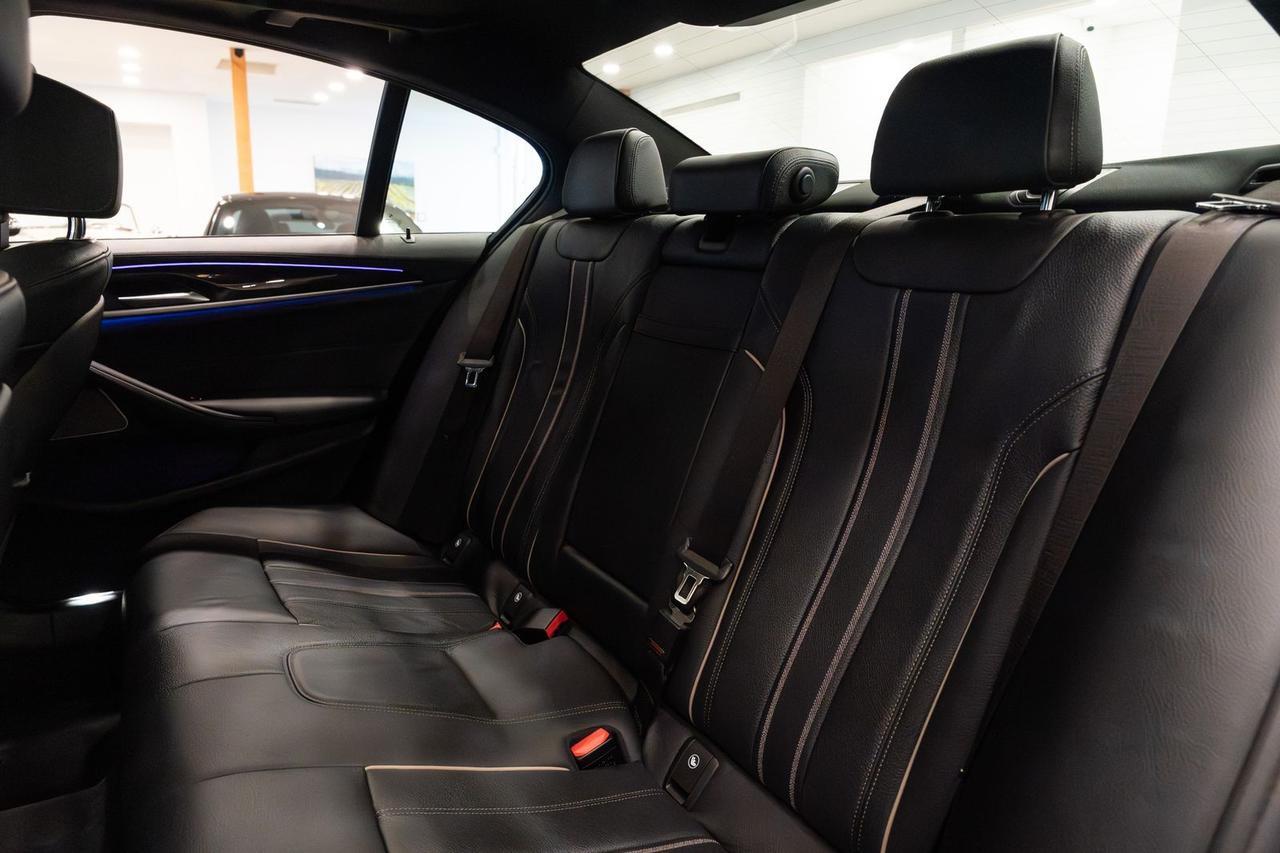 2022 BMW 5 Series M550i xDrive Gladstone OR