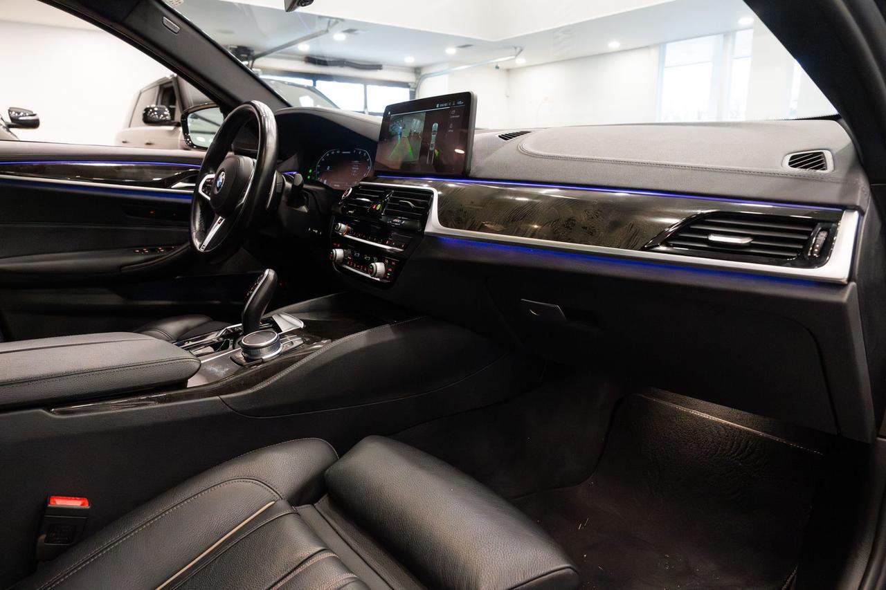 2022 BMW 5 Series M550i xDrive Gladstone OR