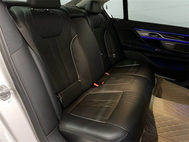 2022 BMW 7 Series 740i Dallas TX