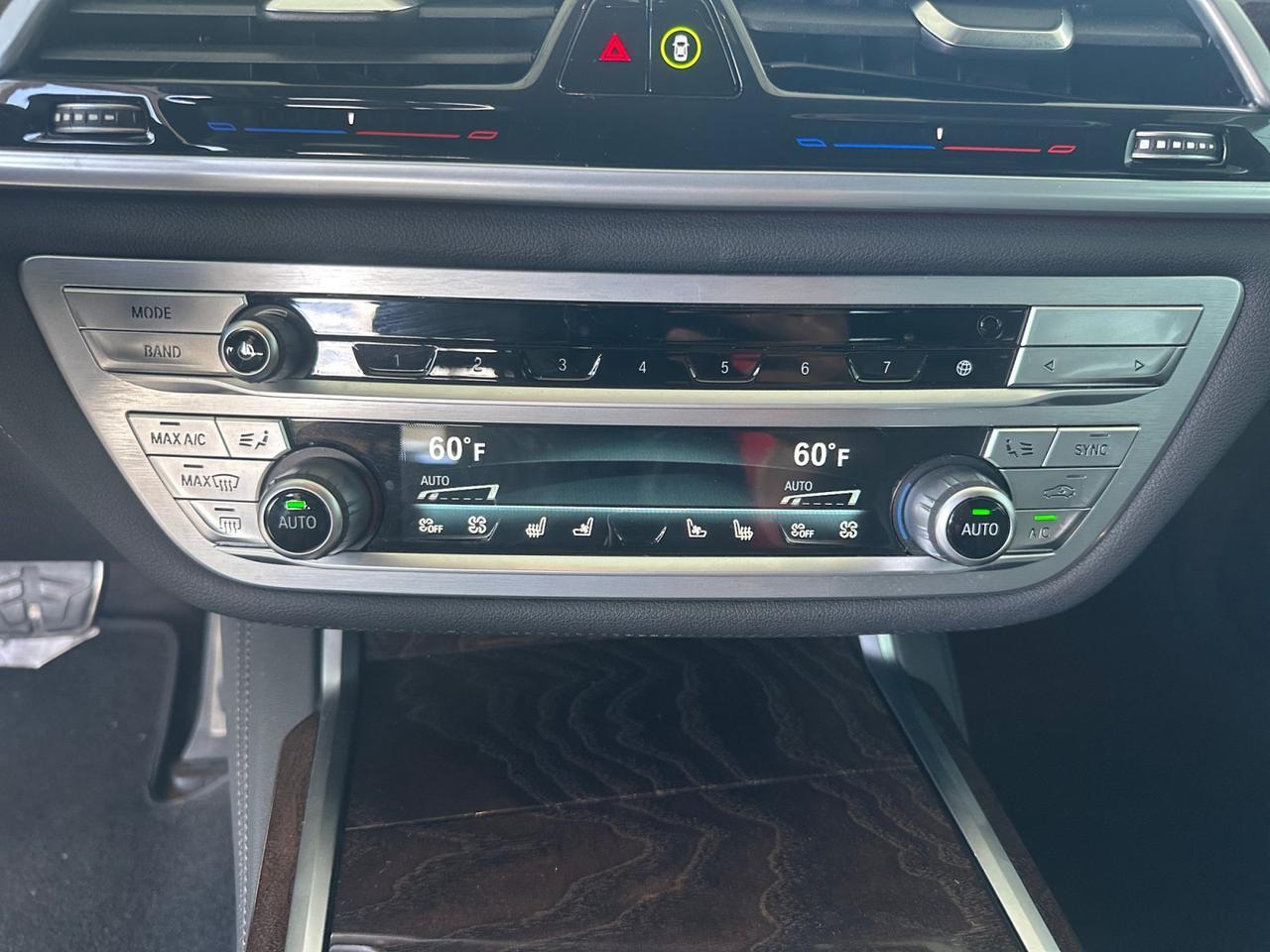 2022 BMW 7 Series 740i  Selma TX