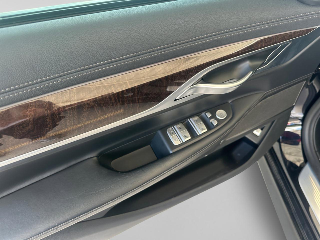 2022 BMW 7 Series 740i  Selma TX