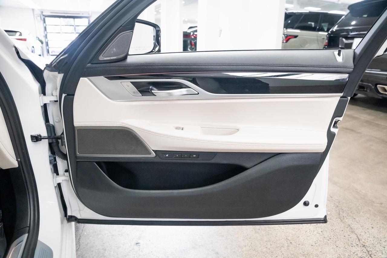 2022 BMW 7 Series 750i xDrive 1 Owner M Sport Package Autobahn Package Portland OR