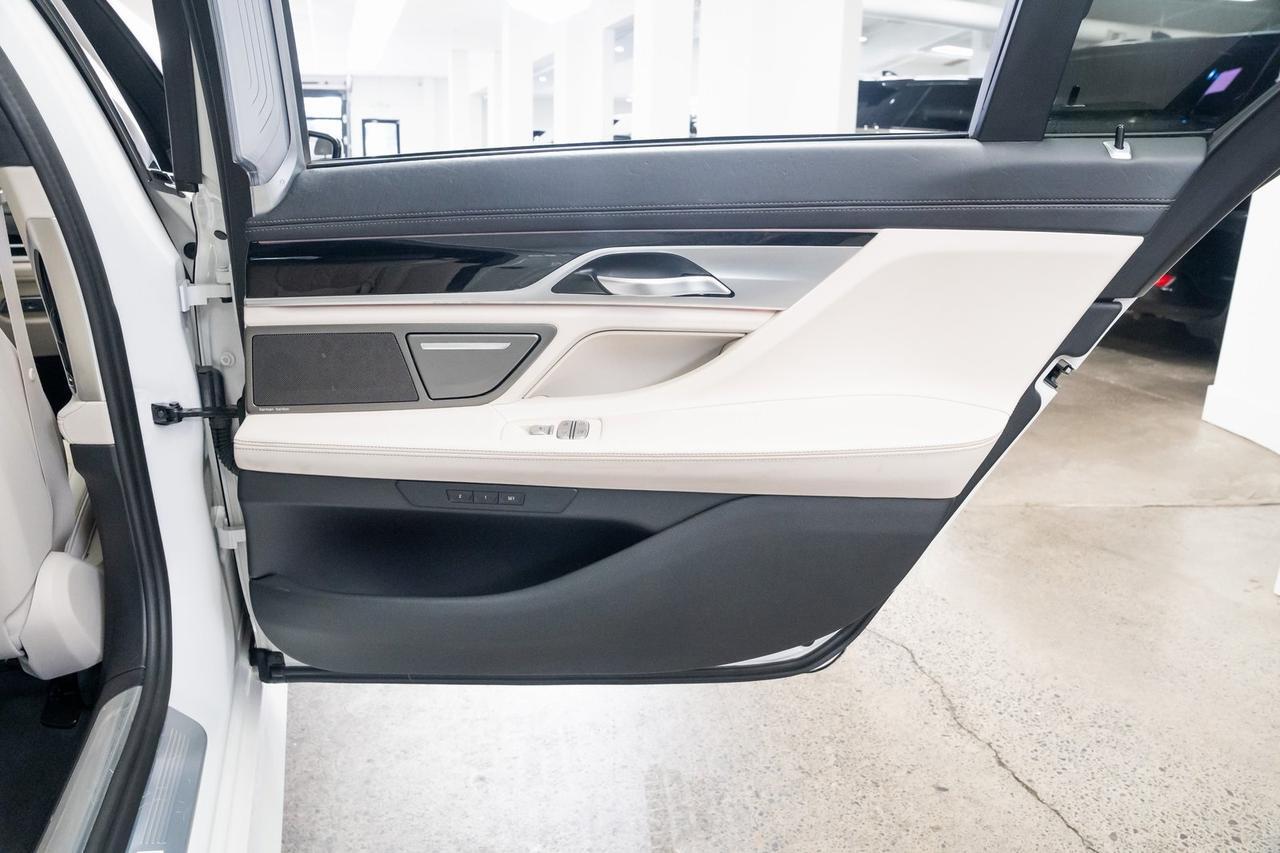 2022 BMW 7 Series 750i xDrive 1 Owner M Sport Package Autobahn Package Portland OR