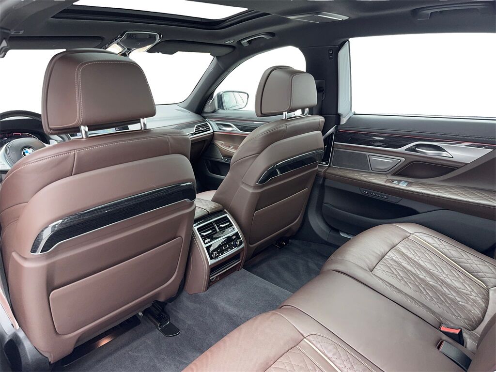 2022 BMW 7 Series 750i xDrive M SPORT,NAV,CAM,PANO,CLMT STS,HEADS UP Plano TX