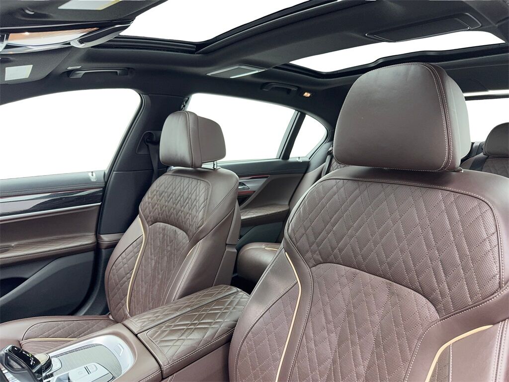2022 BMW 7 Series 750i xDrive M SPORT,NAV,CAM,PANO,CLMT STS,HEADS UP Plano TX