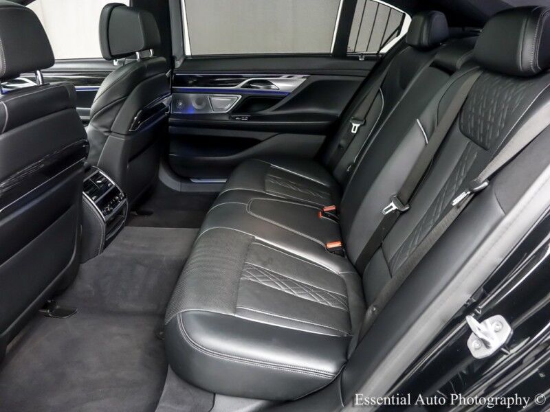 2022 BMW 7 Series 750i xDrive MSPORT Willowbrook IL