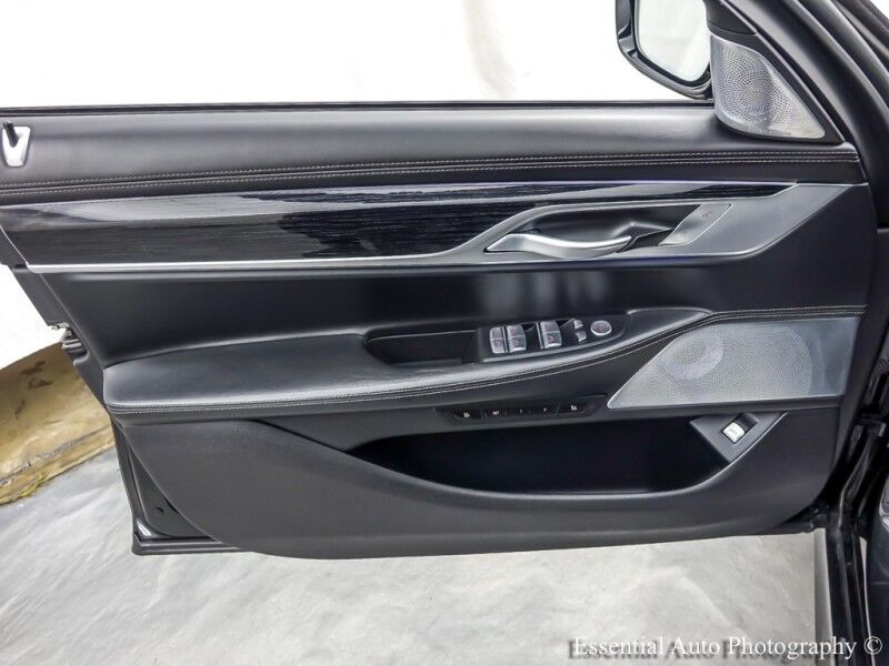 2022 BMW 7 Series 750i xDrive MSPORT Willowbrook IL