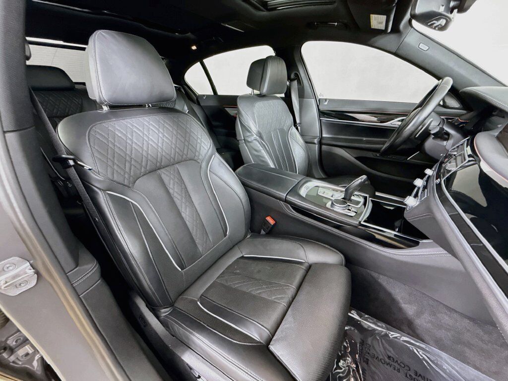 2022 BMW 7 Series 750i xDrive Willowbrook IL