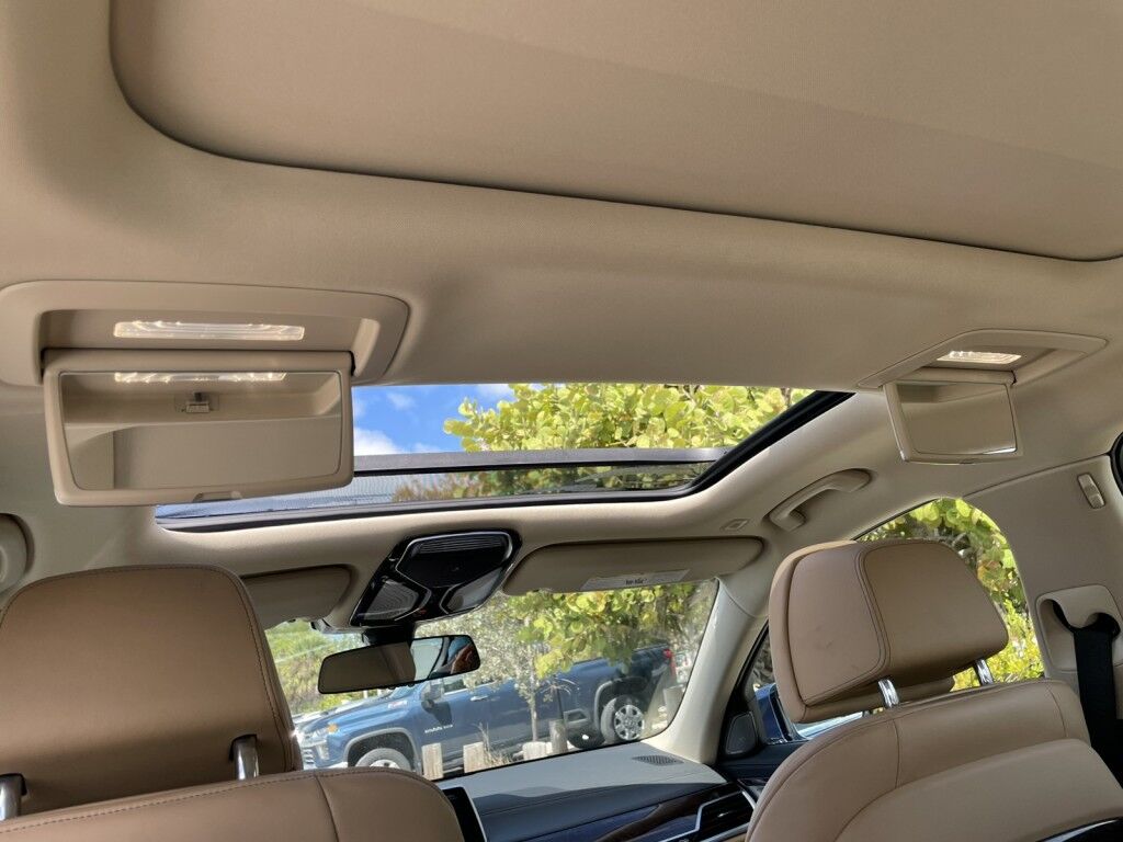 2022 BMW 7 Series 750i xDrive~BUCKETS/COOLED SEATS~CRUISE CONTROL~DRIVER ASSISTANCE PACKAGE~MOONROOF / SUNROOF~PREMIUM SOUND SYSTEM Sarasota FL