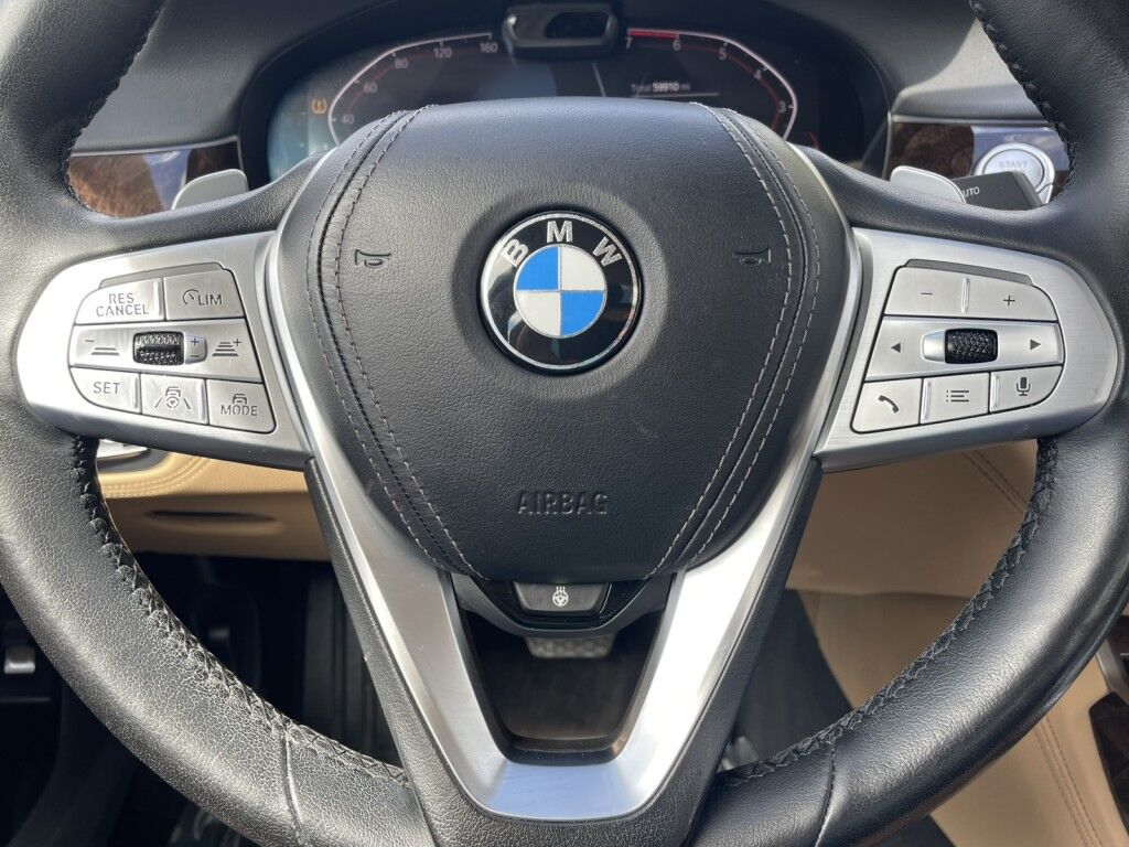 2022 BMW 7 Series 750i xDrive~BUCKETS/COOLED SEATS~CRUISE CONTROL~DRIVER ASSISTANCE PACKAGE~MOONROOF / SUNROOF~PREMIUM SOUND SYSTEM Sarasota FL