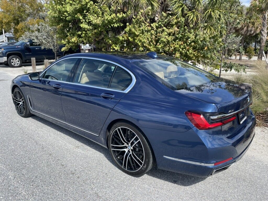 2022 BMW 7 Series 750i xDrive~BUCKETS/COOLED SEATS~CRUISE CONTROL~DRIVER ASSISTANCE PACKAGE~MOONROOF / SUNROOF~PREMIUM SOUND SYSTEM Sarasota FL